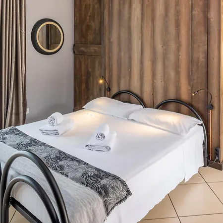 La Pacheca Rock Apartment Lazise